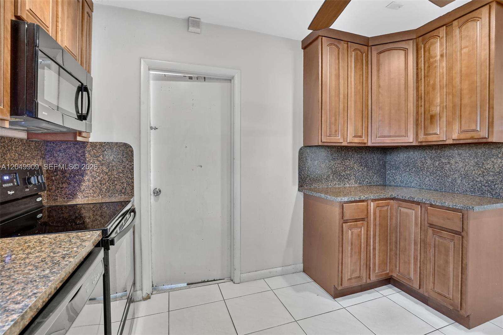 130 78th Ave, Pembroke Pines, FL 33024 - For Sale photo 13
