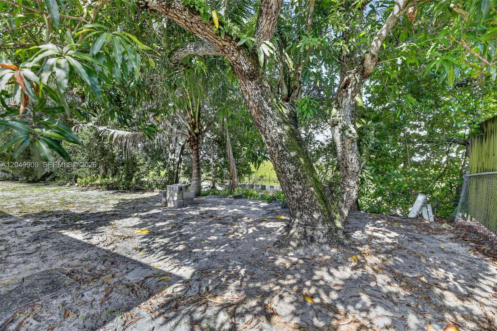 130 78th Ave, Pembroke Pines, FL 33024 - For Sale photo 35
