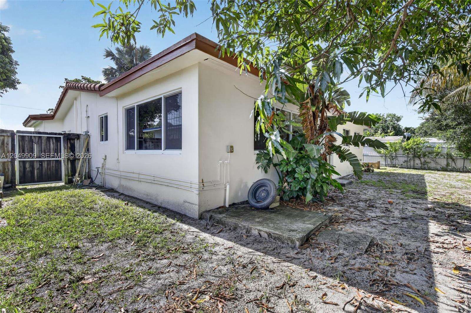130 78th Ave, Pembroke Pines, FL 33024 - For Sale photo 36