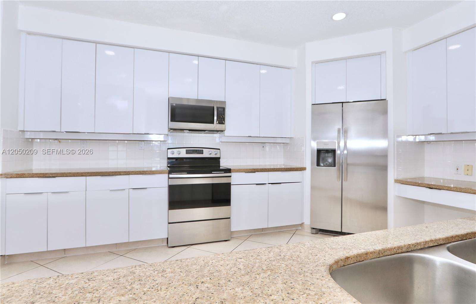 Hollywood, FL 33312 - For Sale photo 16