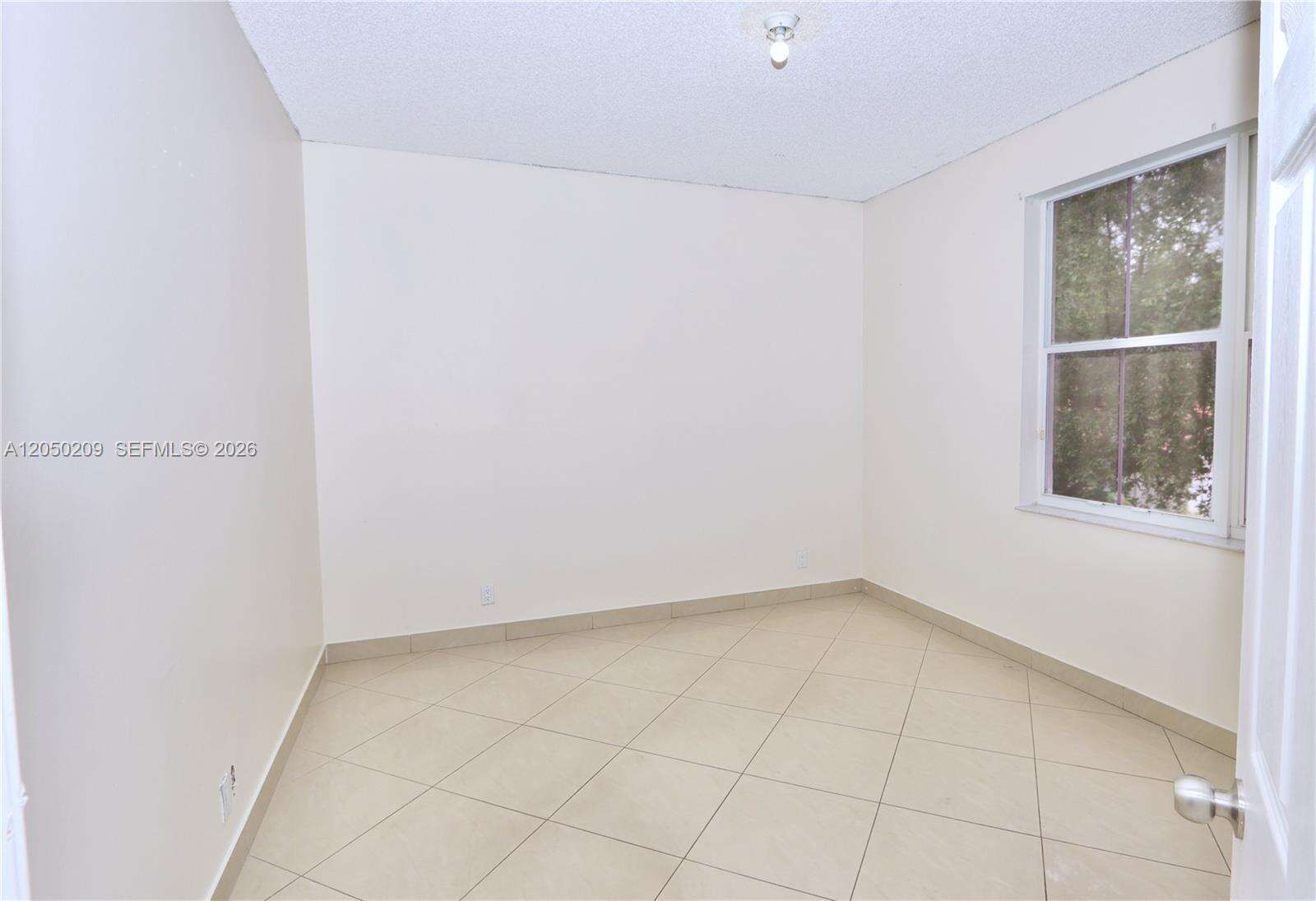 Hollywood, FL 33312 - For Sale photo 25