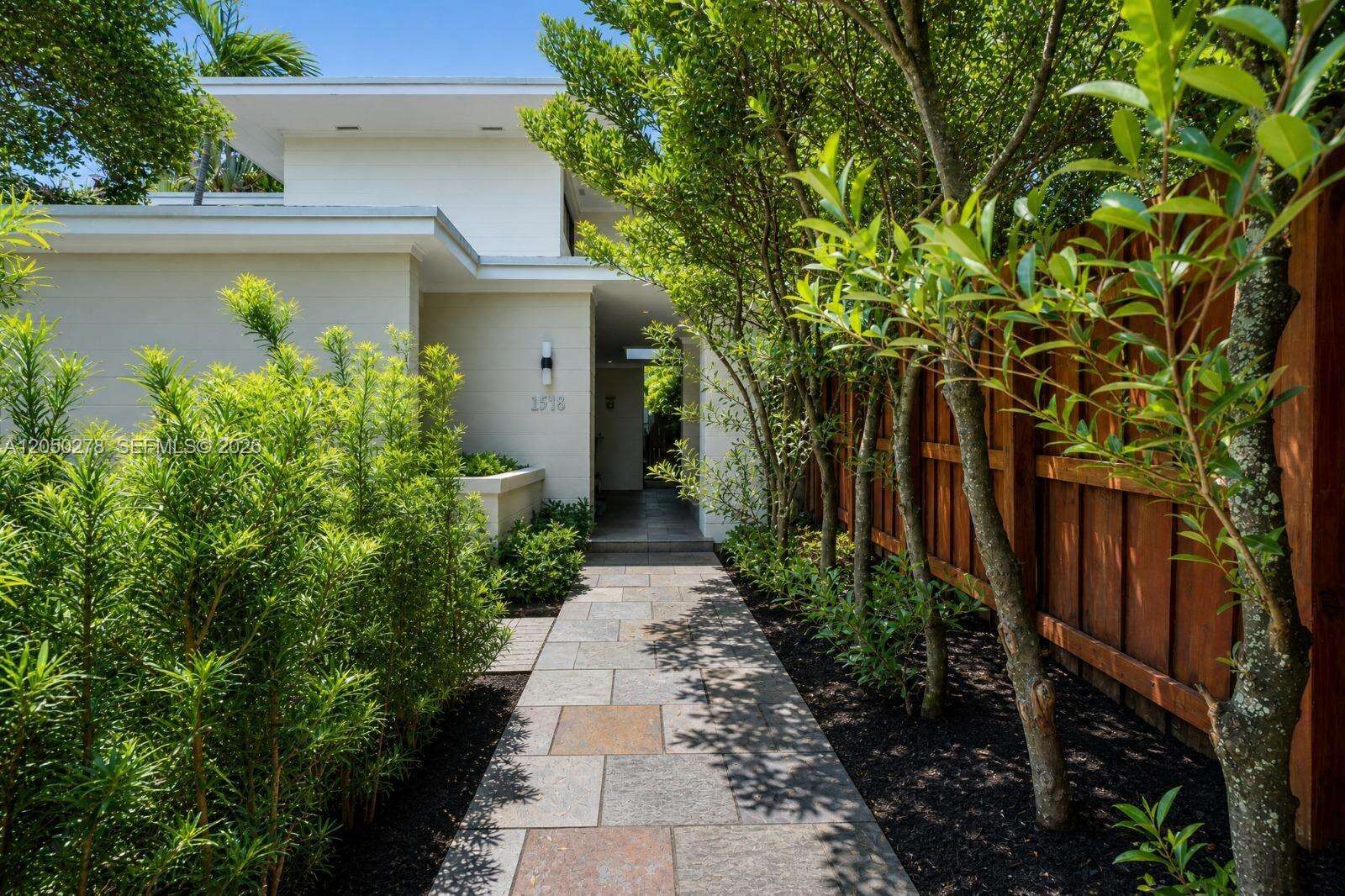 1548 Biarritz Dr, Miami Beach, FL 33141 - For Sale photo 36