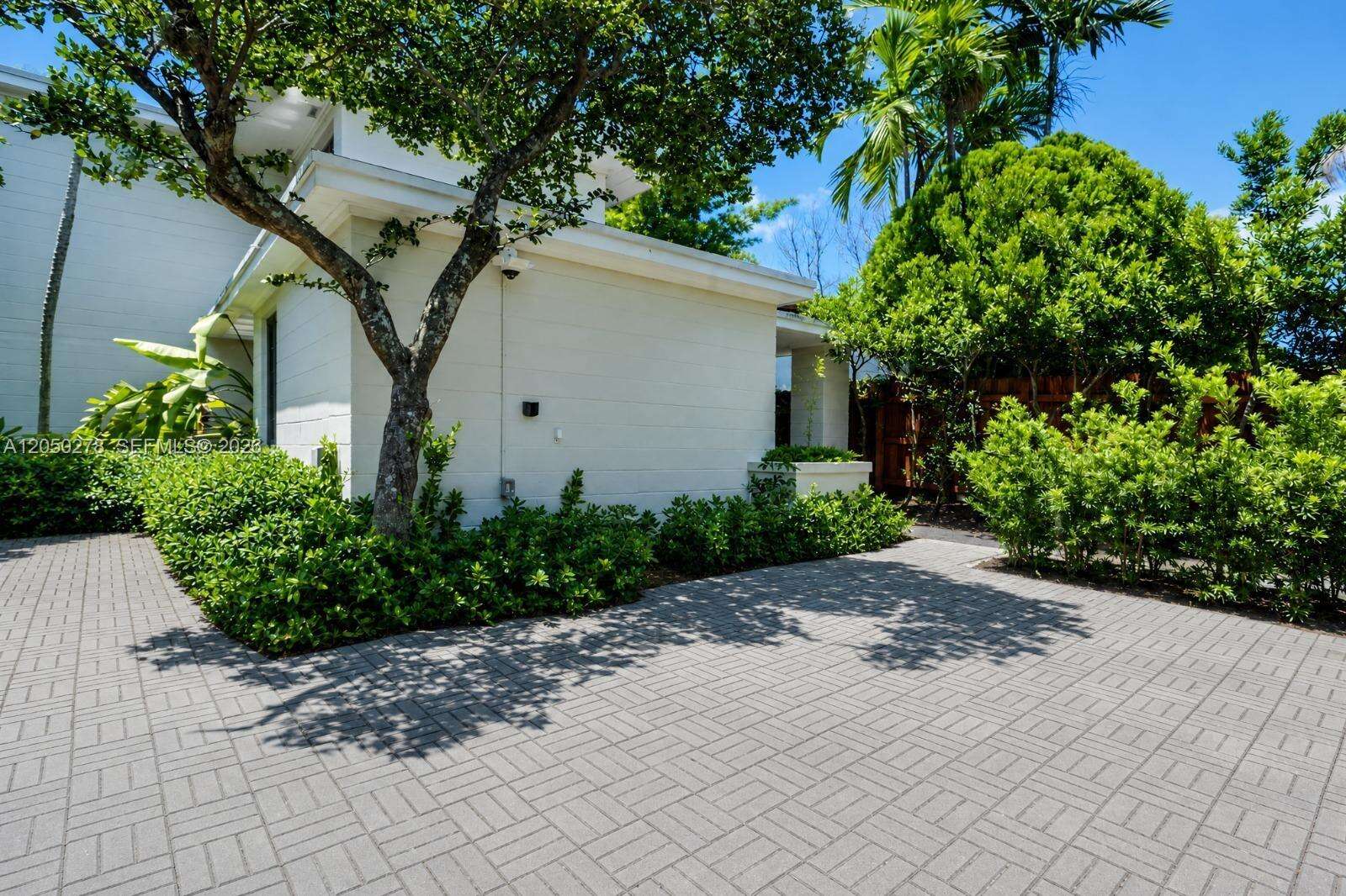 1548 Biarritz Dr, Miami Beach, FL 33141 - For Sale photo 38