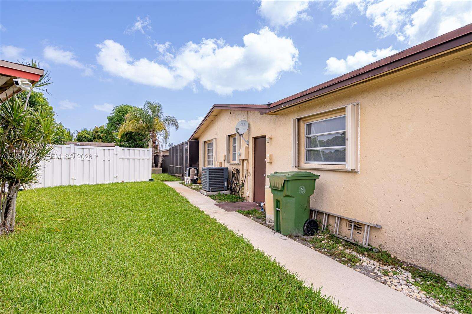 8721 18th St, Pembroke Pines, FL 33024 - For Sale photo 12