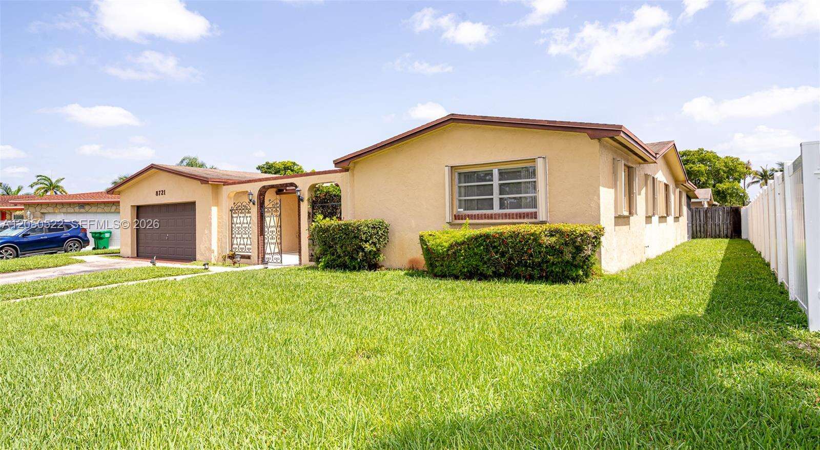 8721 18th St, Pembroke Pines, FL 33024 - For Sale photo 6