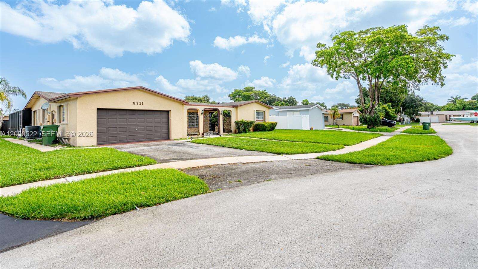 8721 18th St, Pembroke Pines, FL 33024 - For Sale photo 7