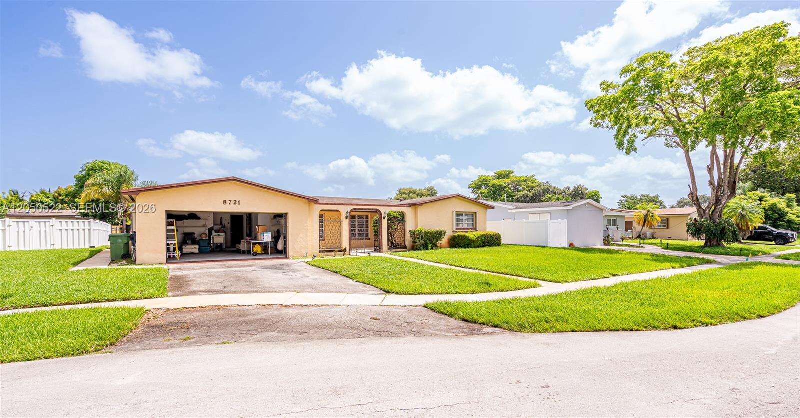 8721 18th St, Pembroke Pines, FL 33024 - For Sale photo 9