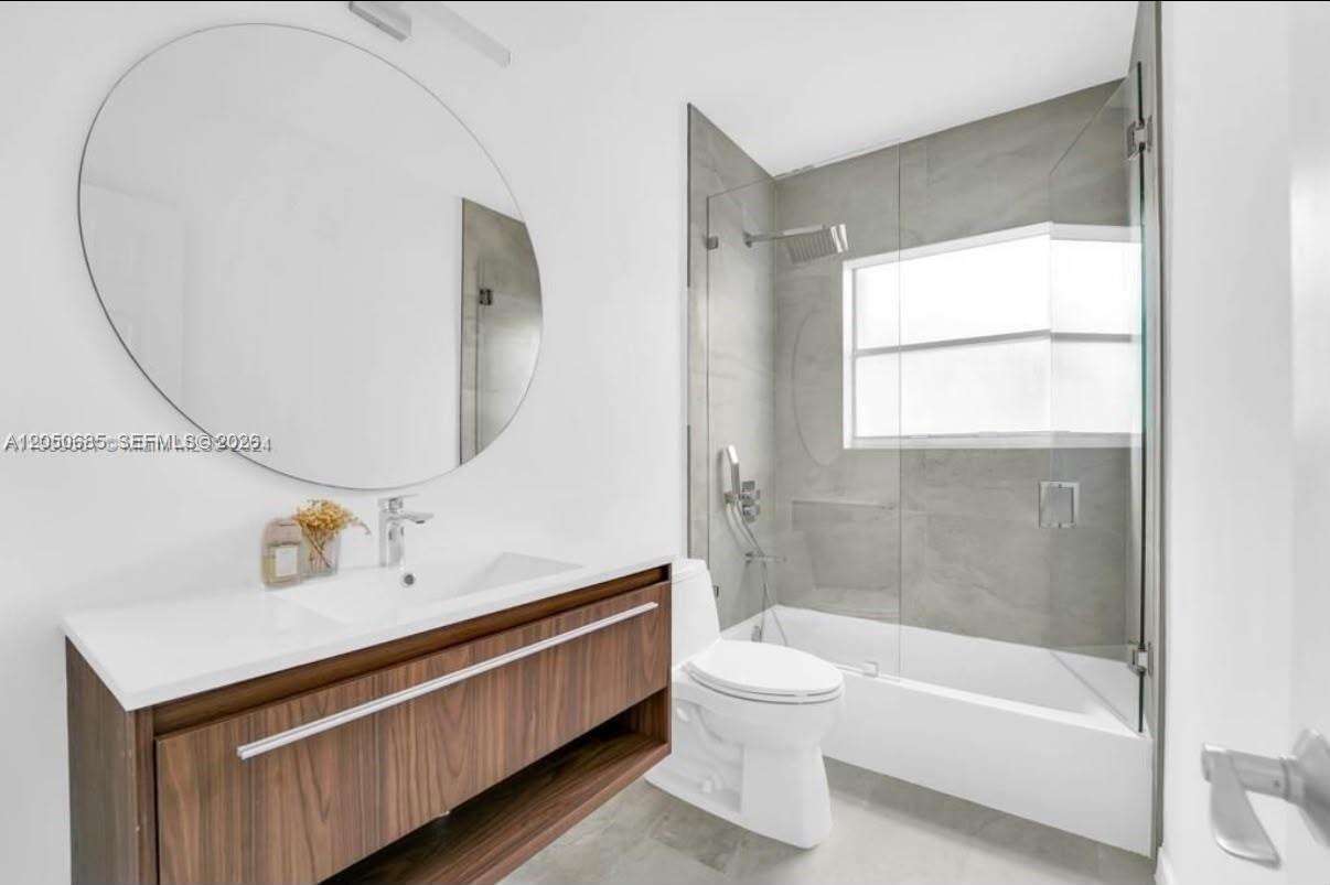 9264 Byron Ave, Surfside, FL 33154 - For Sale photo 14