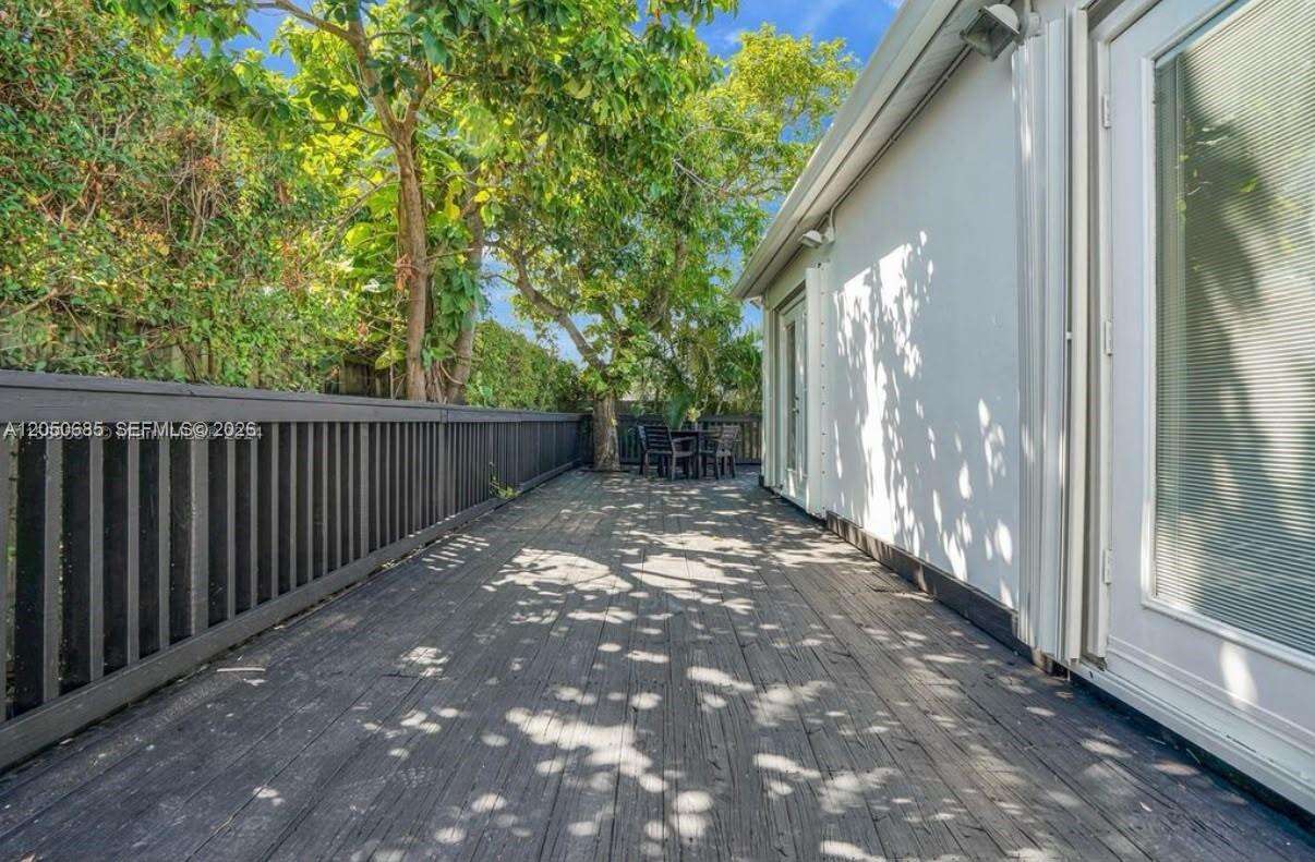 9264 Byron Ave, Surfside, FL 33154 - For Sale photo 18