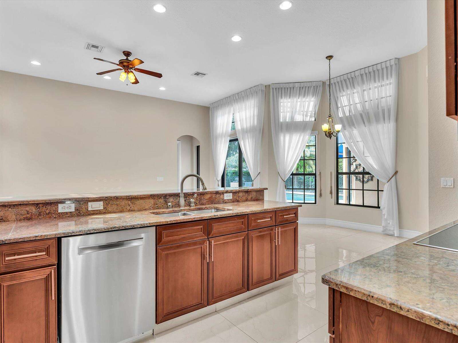 3445 87th, Hollywood, FL 33024 - For Sale photo 27