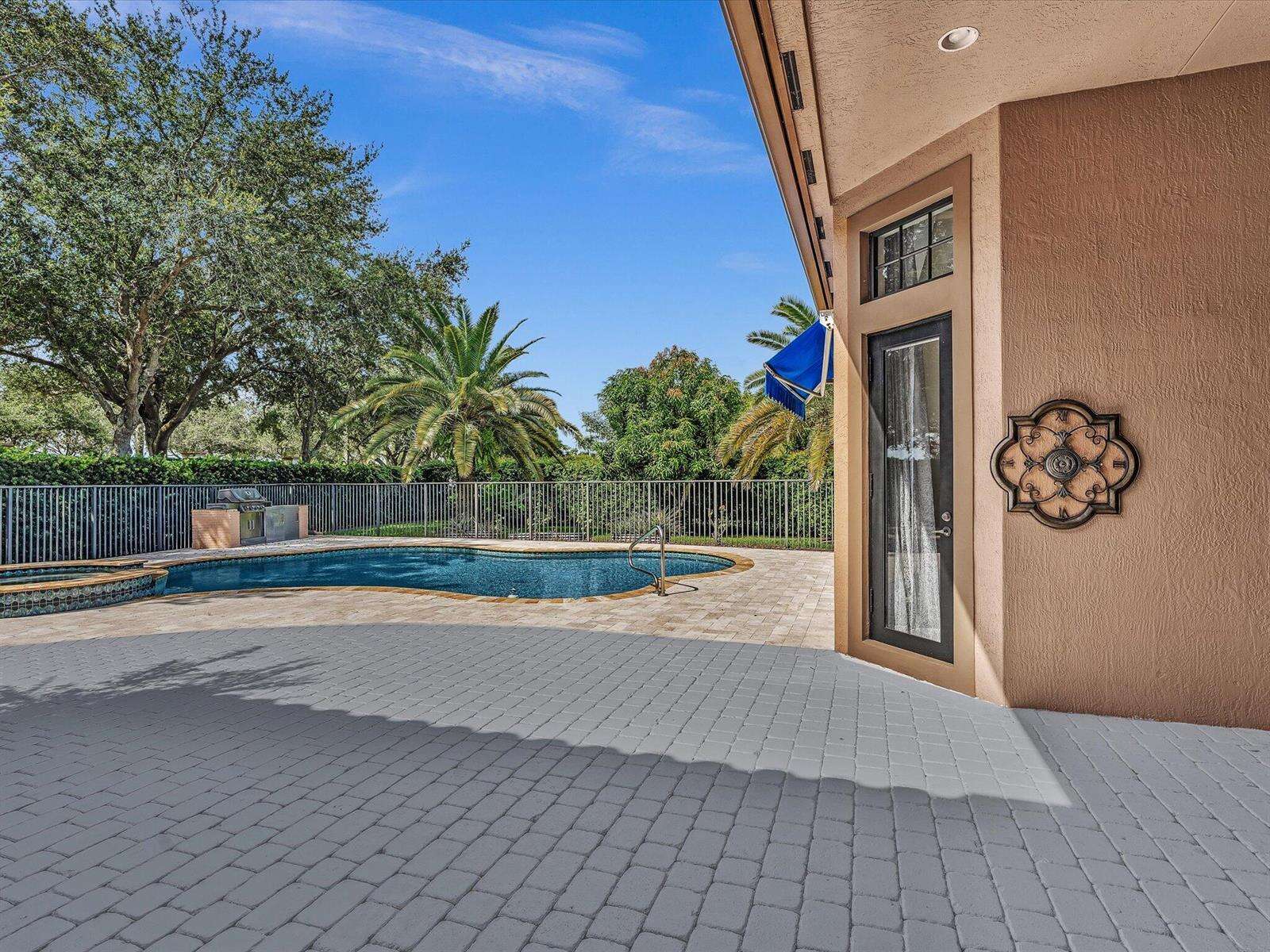 3445 87th, Hollywood, FL 33024 - For Sale photo 32
