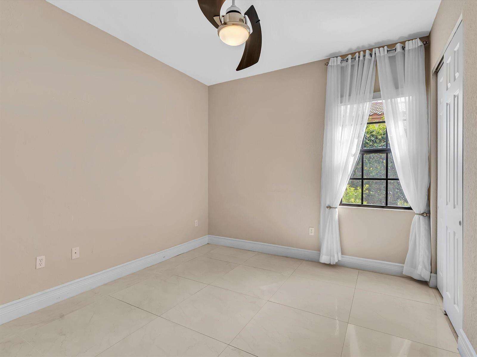 3445 87th, Hollywood, FL 33024 - For Sale photo 50