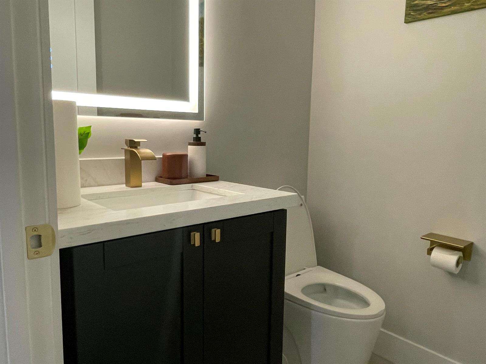 1533 16th, Fort Lauderdale, FL 33304 - For Sale photo 18
