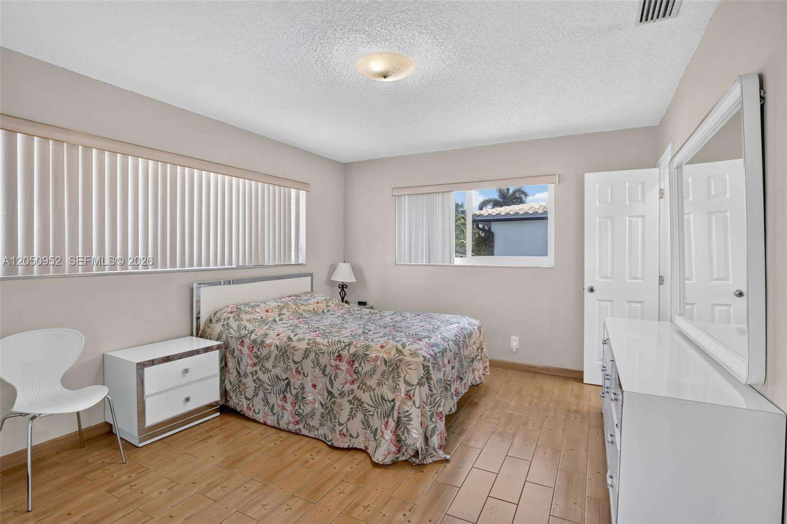 206 32nd Ave, Hollywood, FL 33021 - For Sale photo 16
