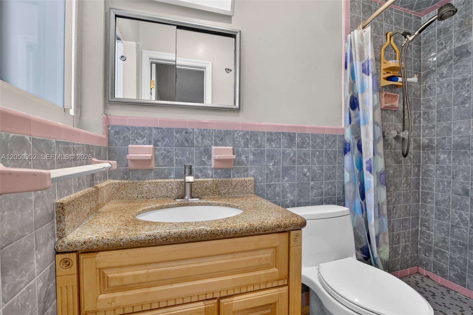 206 32nd Ave, Hollywood, FL 33021 - For Sale photo 20