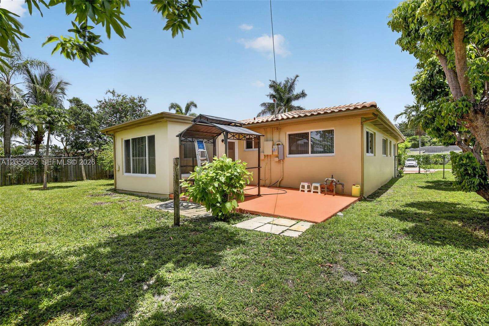 206 32nd Ave, Hollywood, FL 33021 - For Sale photo 29