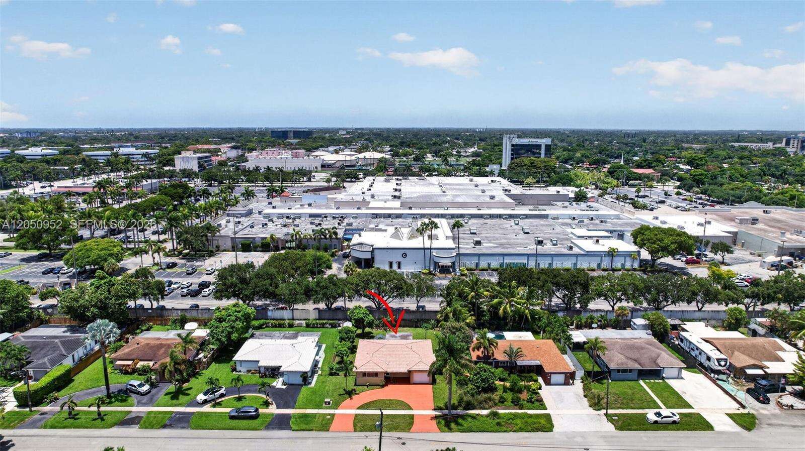 206 32nd Ave, Hollywood, FL 33021 - For Sale photo 34