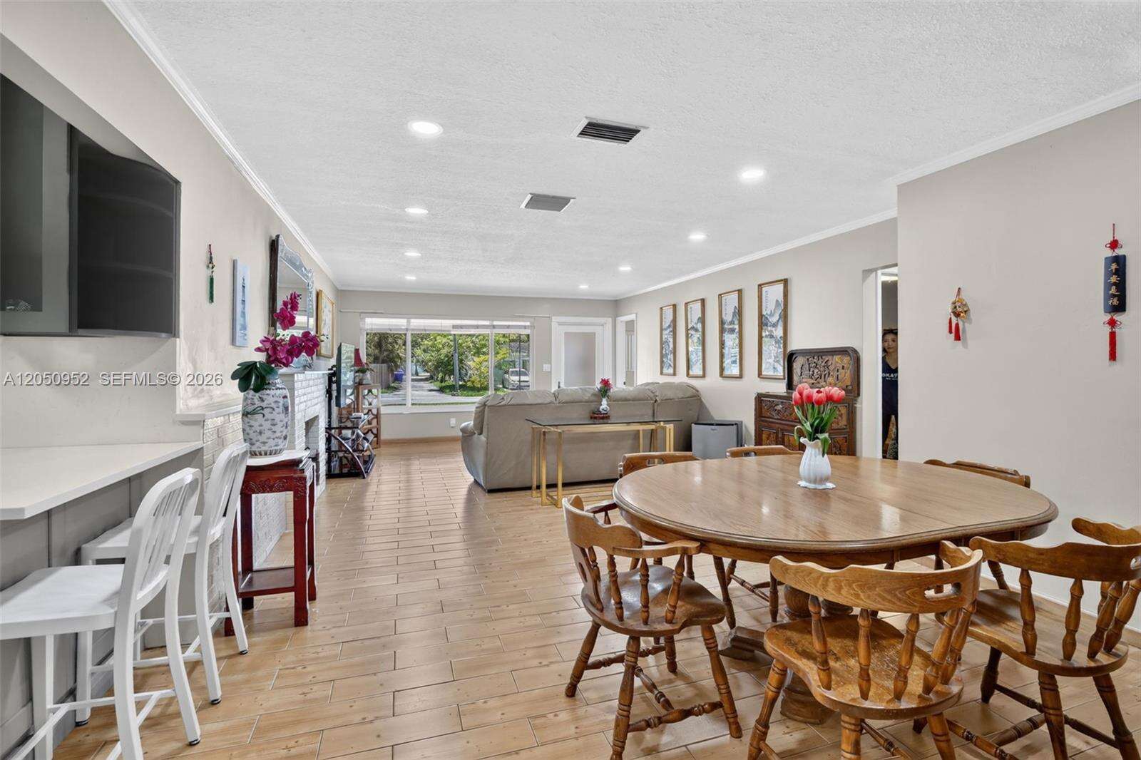 206 32nd Ave, Hollywood, FL 33021 - For Sale photo 8