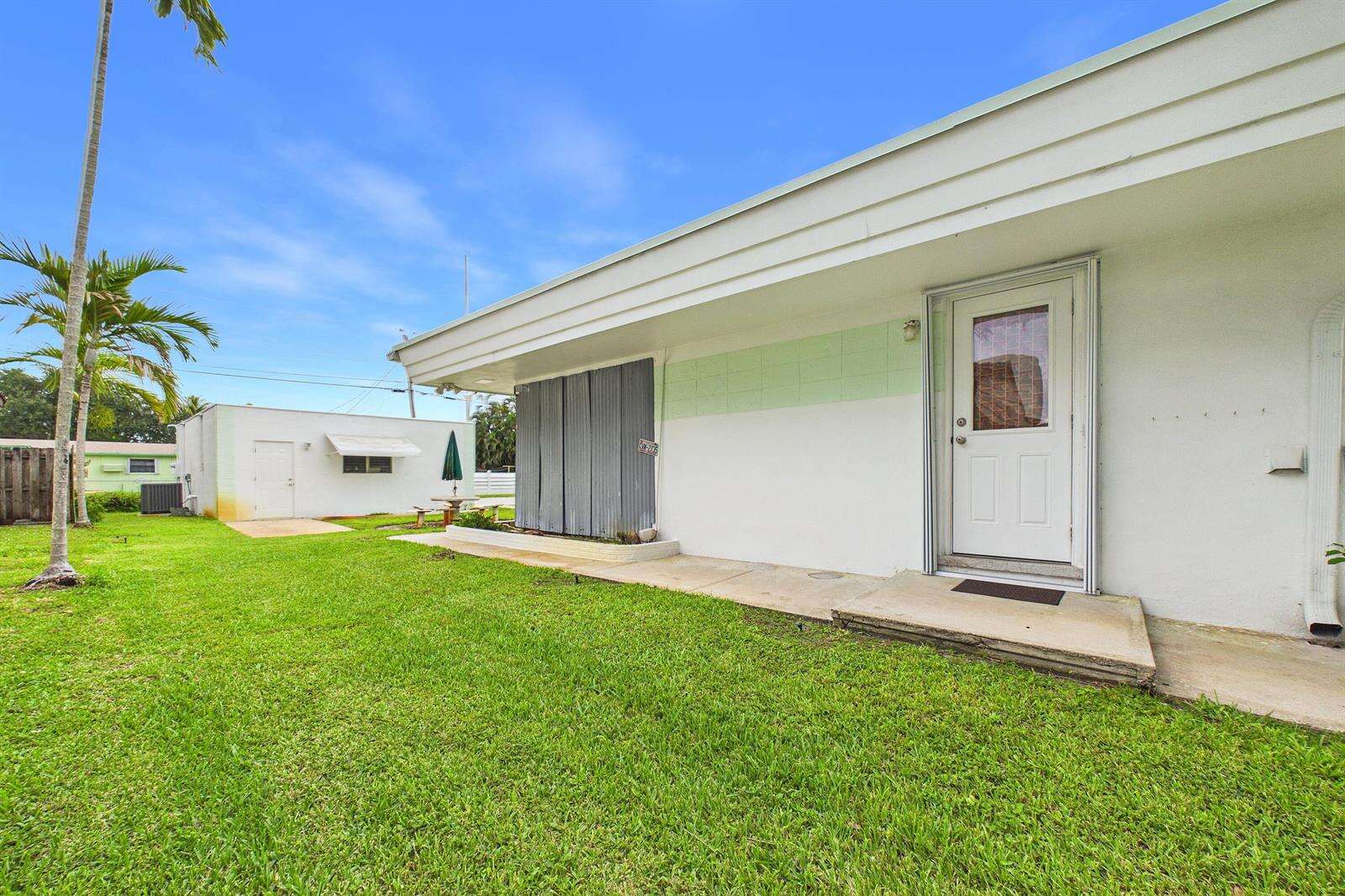 1719 44th, Hollywood, FL 33021 - For Sale photo 25