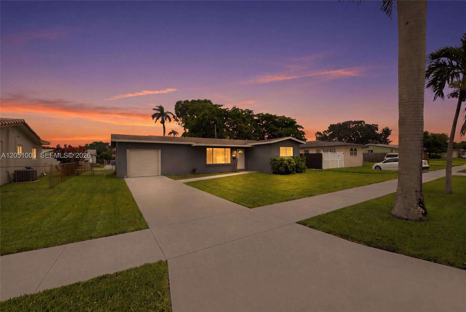 2901 Cleveland St, Hollywood, FL 33020 - For Sale photo 1
