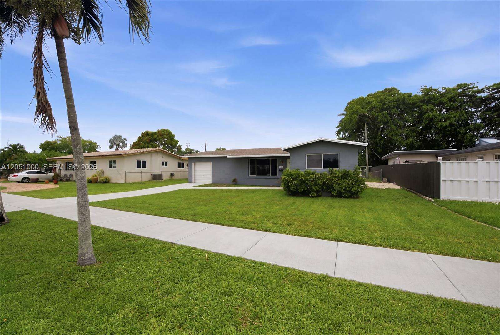2901 Cleveland St, Hollywood, FL 33020 - For Sale photo 2
