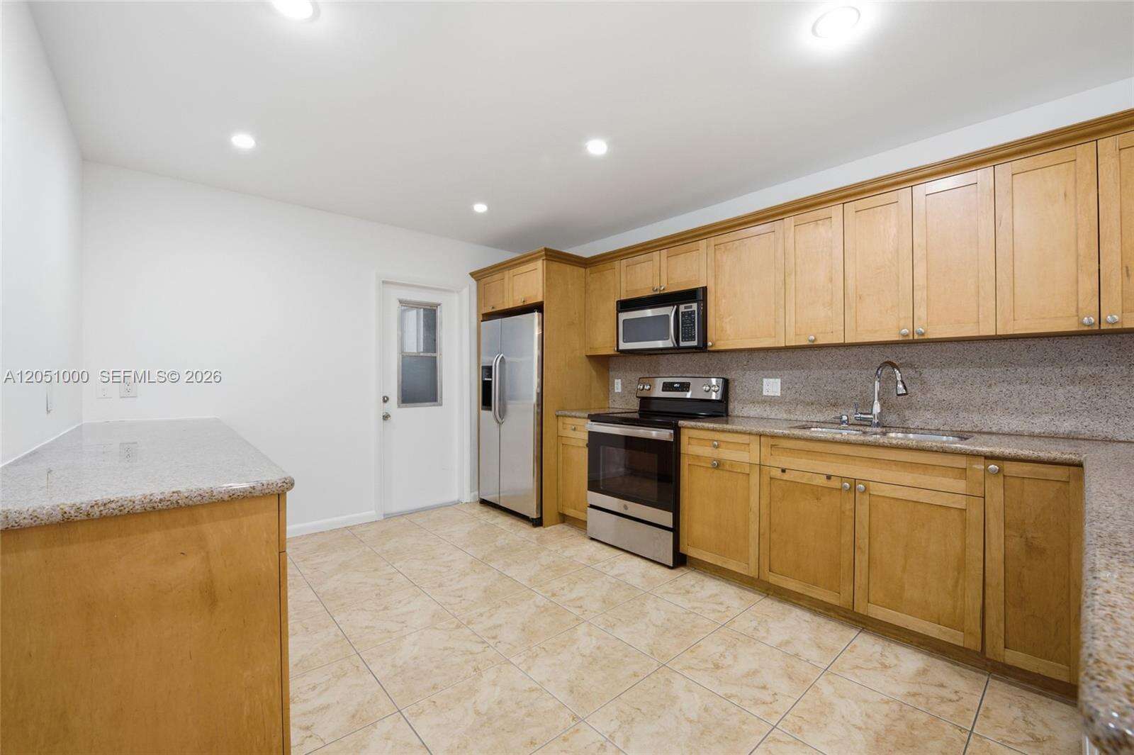 2901 Cleveland St, Hollywood, FL 33020 - For Sale photo 16