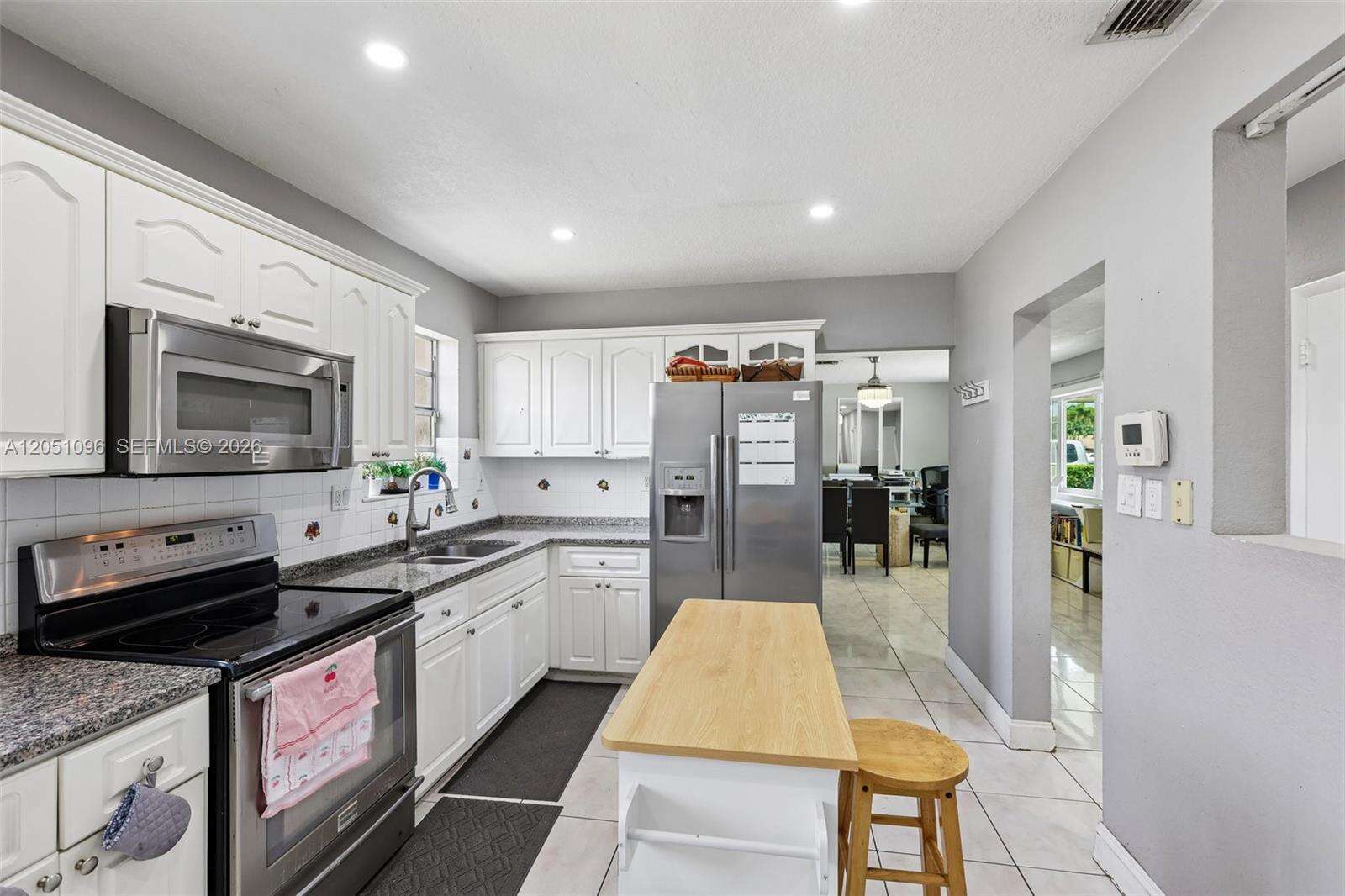 250 66th Ave, Hollywood, FL 33024 - For Sale photo 25