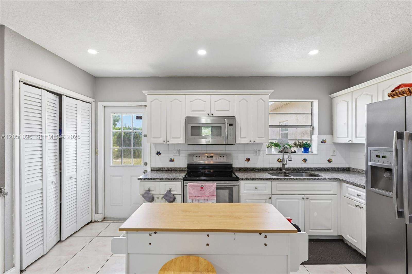 250 66th Ave, Hollywood, FL 33024 - For Sale photo 26