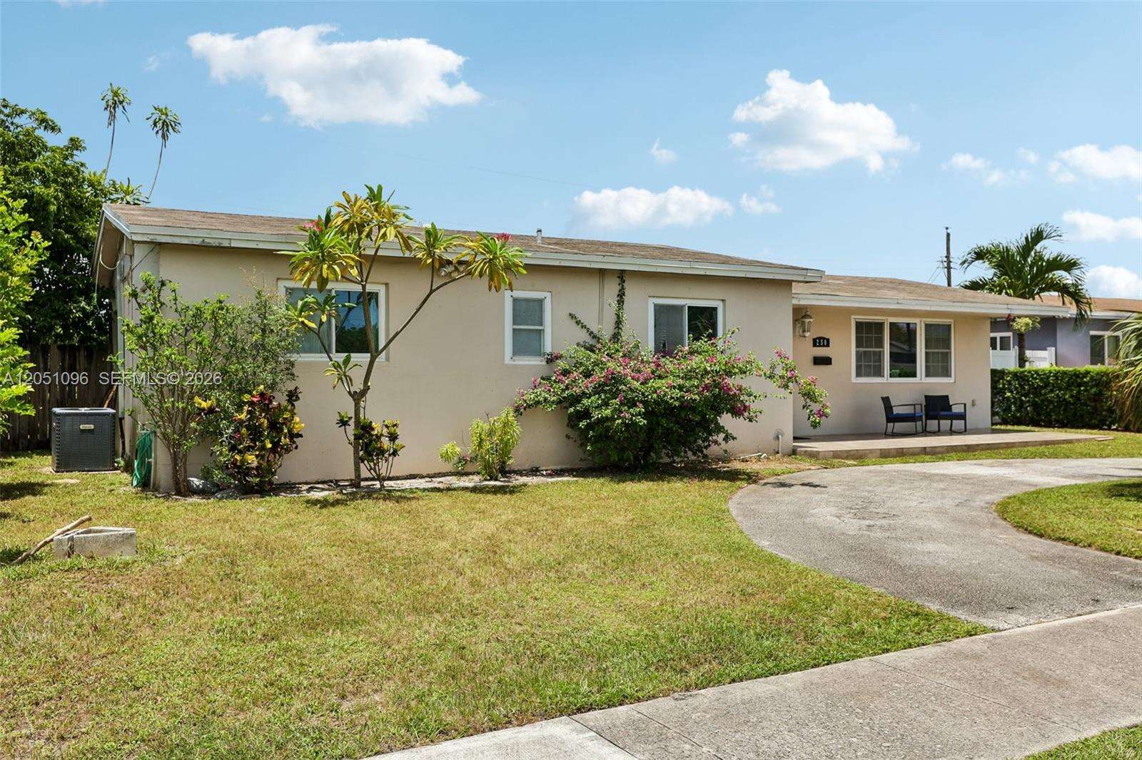 250 66th Ave, Hollywood, FL 33024 - For Sale photo 8