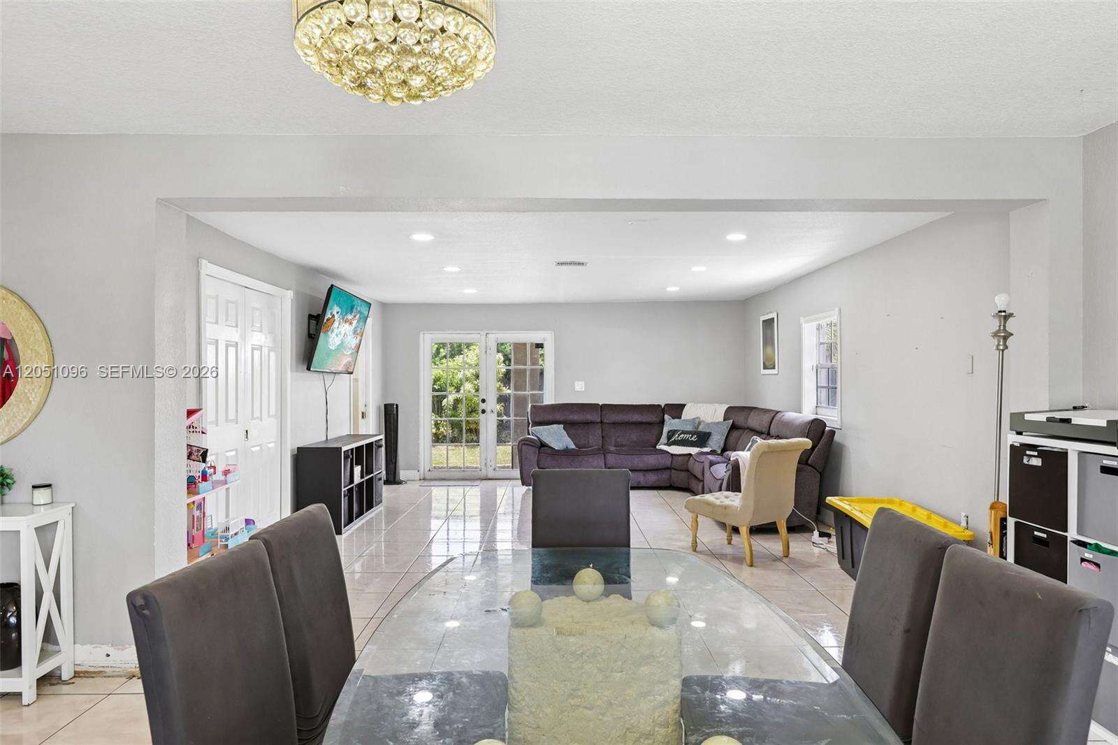 250 66th Ave, Hollywood, FL 33024 - For Sale photo 10