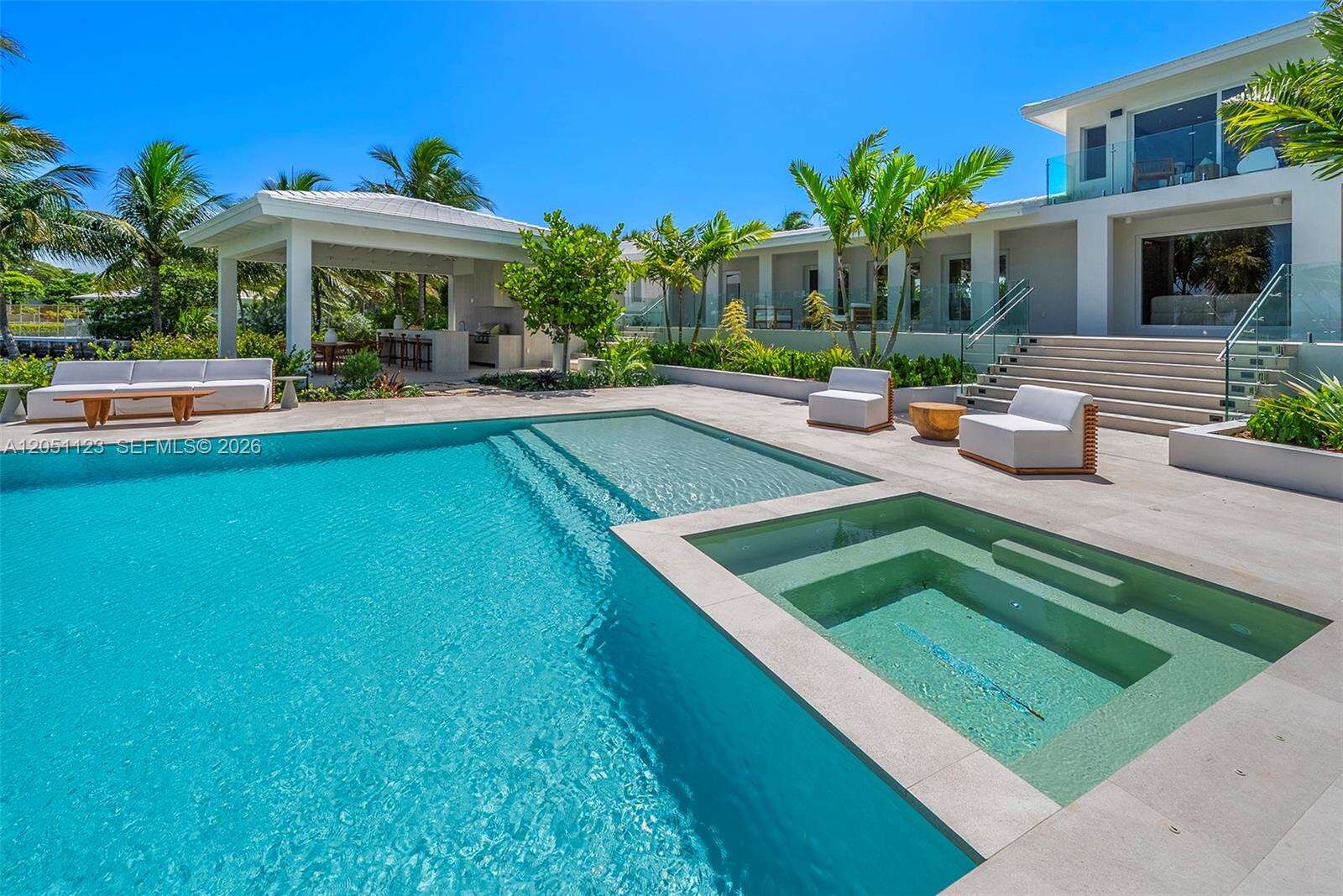 900 Northlake Dr, Hollywood, FL 33019 - For Sale photo 15