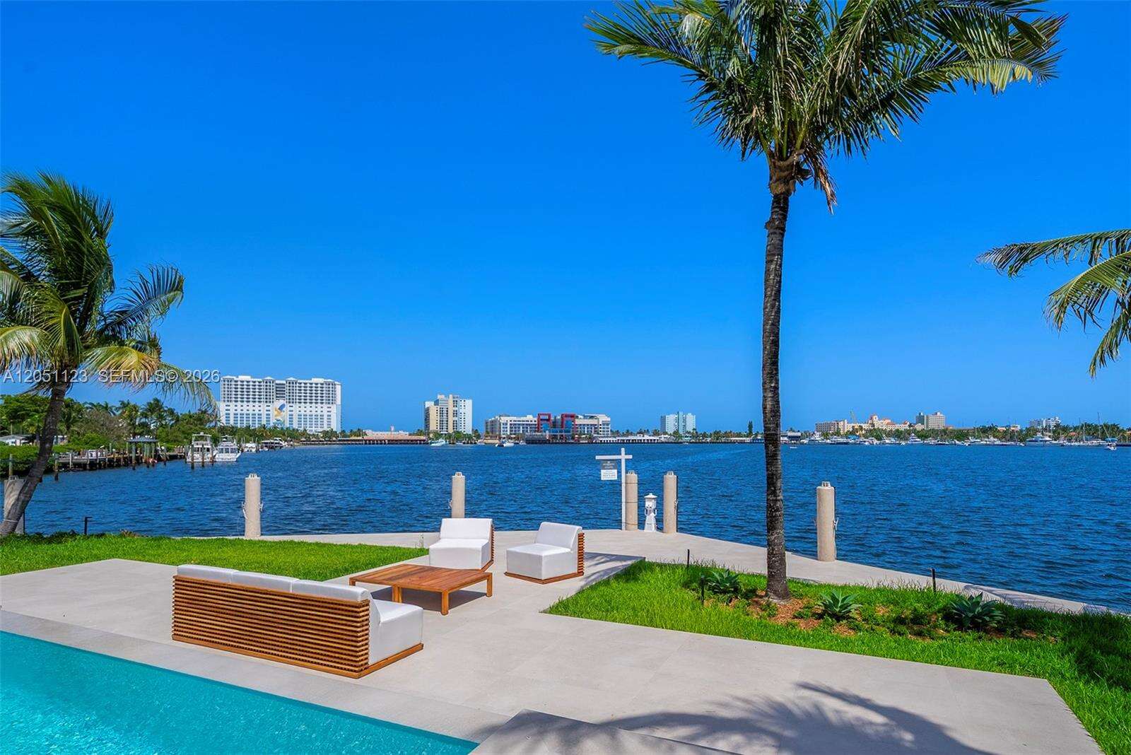 900 Northlake Dr, Hollywood, FL 33019 - For Sale photo 17