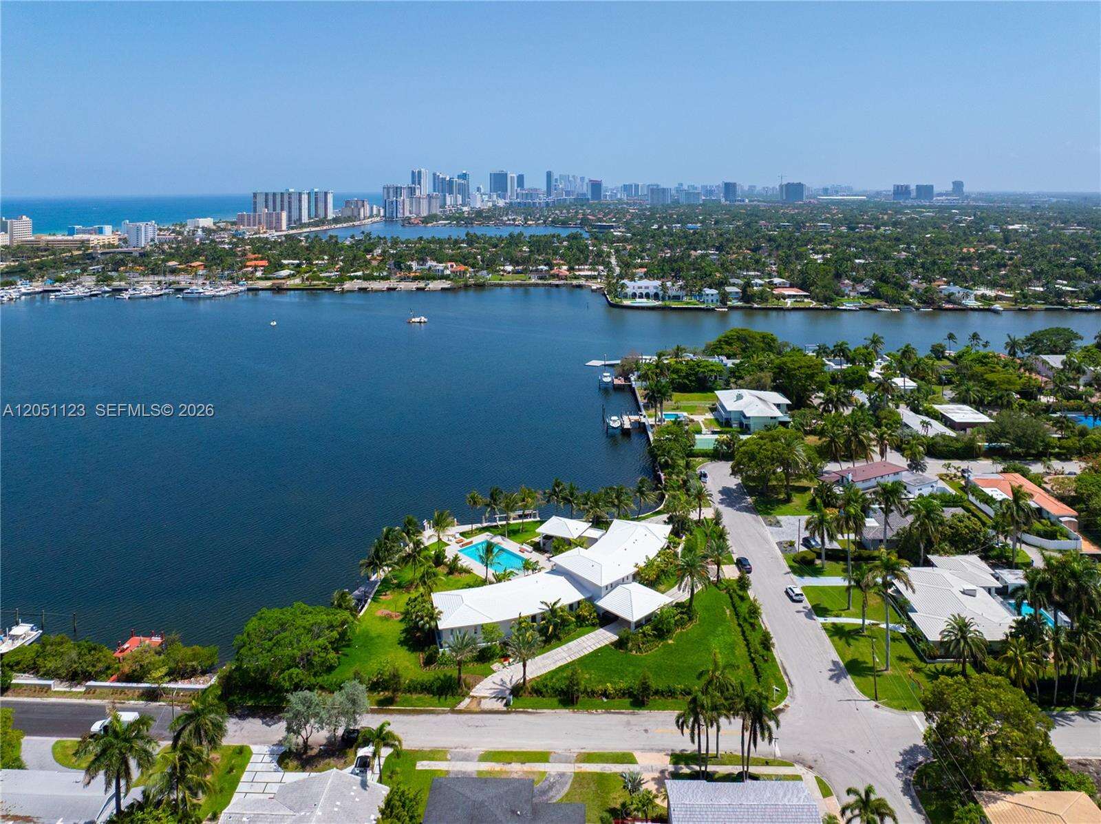 900 Northlake Dr, Hollywood, FL 33019 - For Sale photo 22