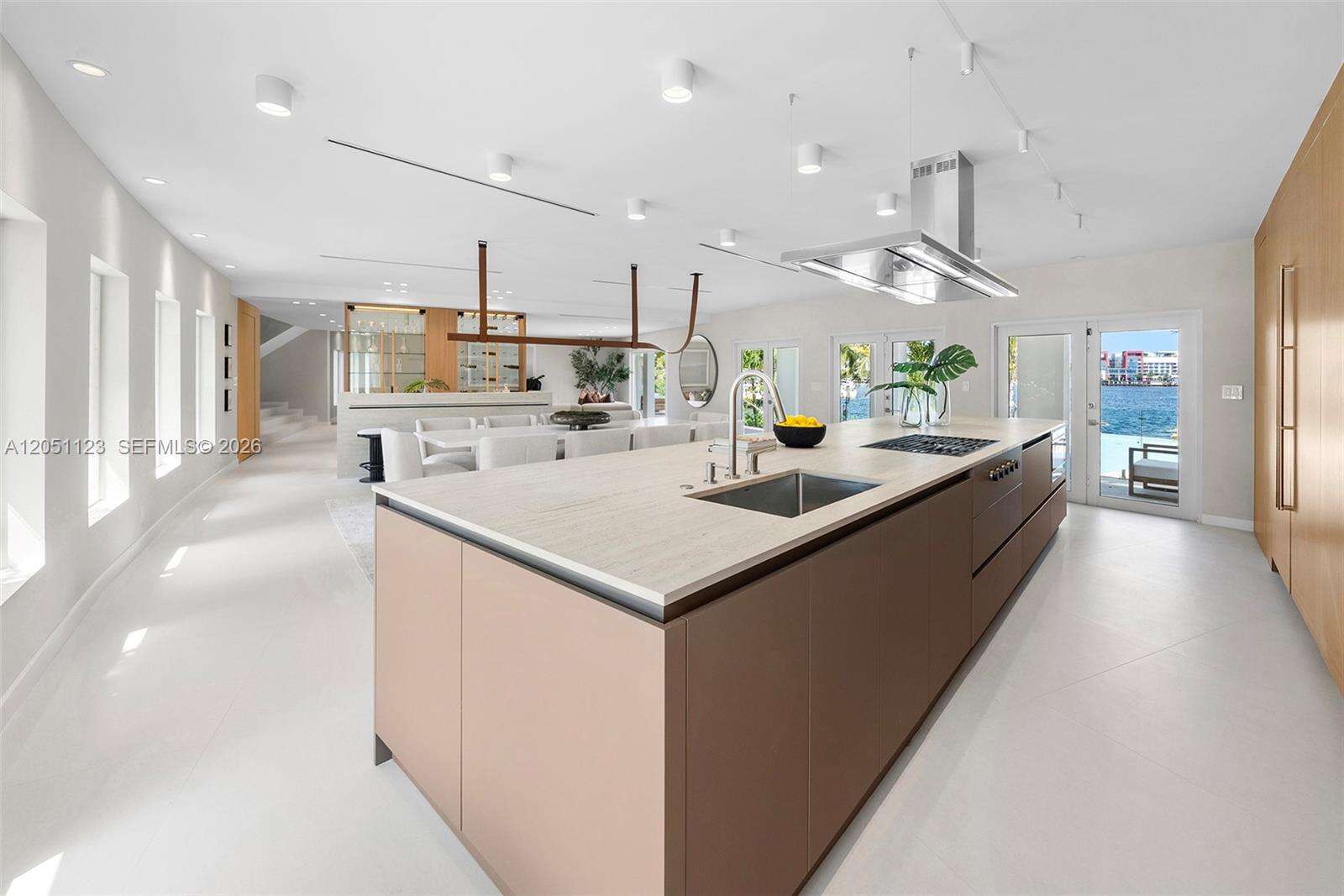 900 Northlake Dr, Hollywood, FL 33019 - For Sale photo 36