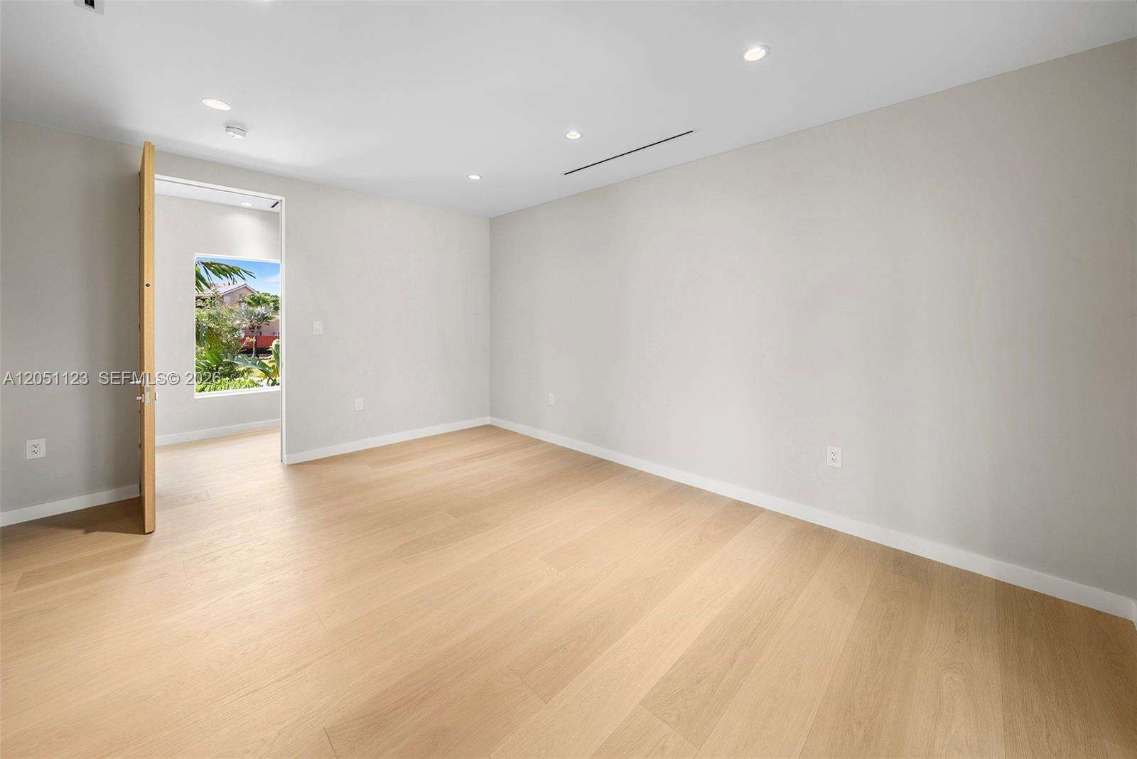 900 Northlake Dr, Hollywood, FL 33019 - For Sale photo 70