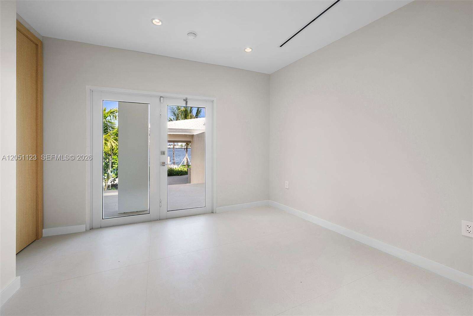900 Northlake Dr, Hollywood, FL 33019 - For Sale photo 73