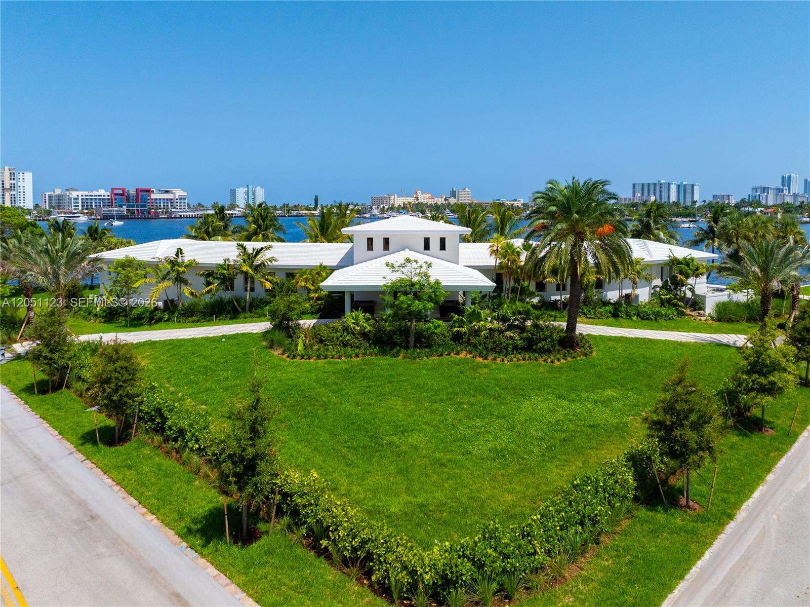 900 Northlake Dr, Hollywood, FL 33019 - For Sale photo 86
