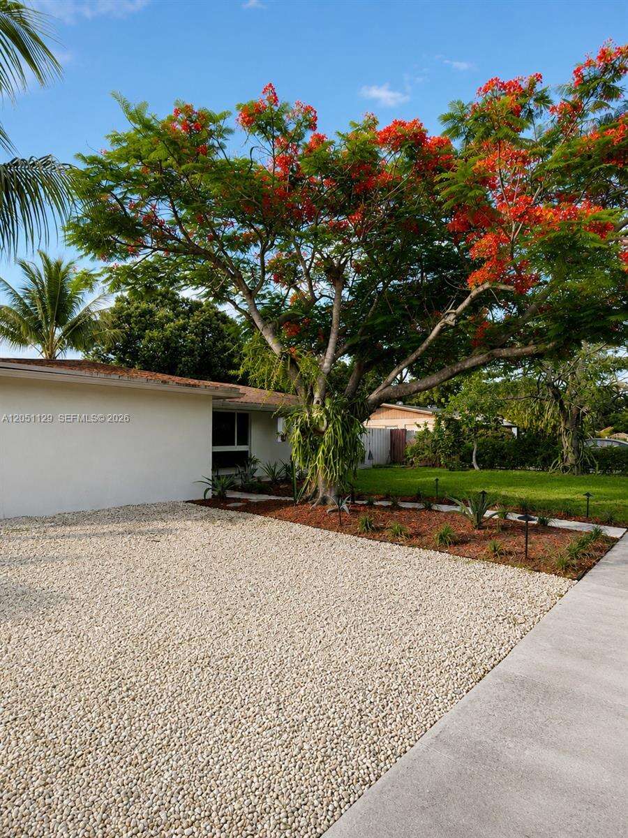 1713 10th Ct, Fort Lauderdale, FL 33312 - For Sale photo 5