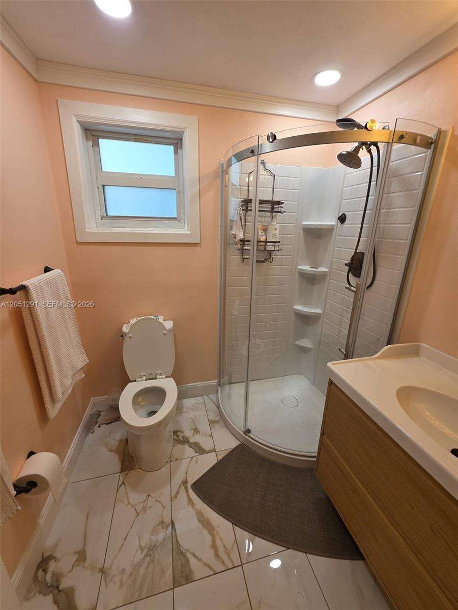 2418 Scott St, Hollywood, FL 33020 - For Sale photo 11
