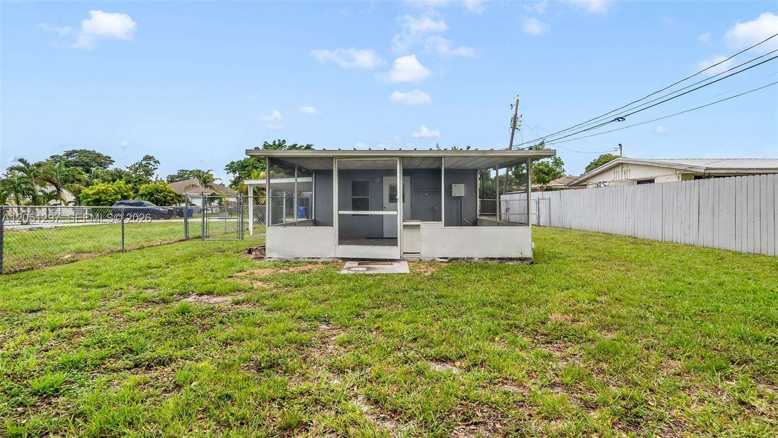 523 60th Way, Hollywood, FL 33024 - For Sale photo 18