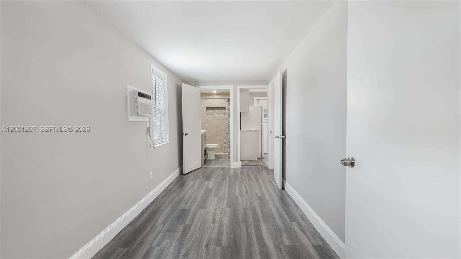 523 60th Way, Hollywood, FL 33024 - For Sale photo 4