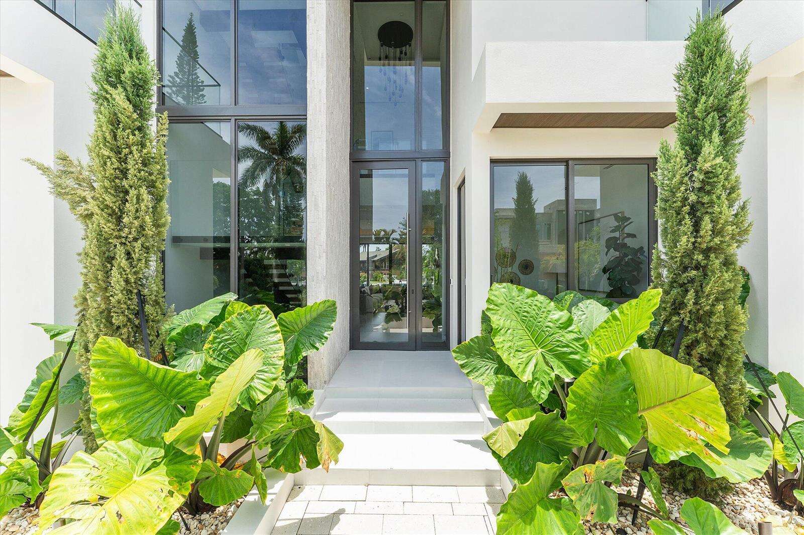 1607 14th, Fort Lauderdale, FL 33316 - For Sale photo 4