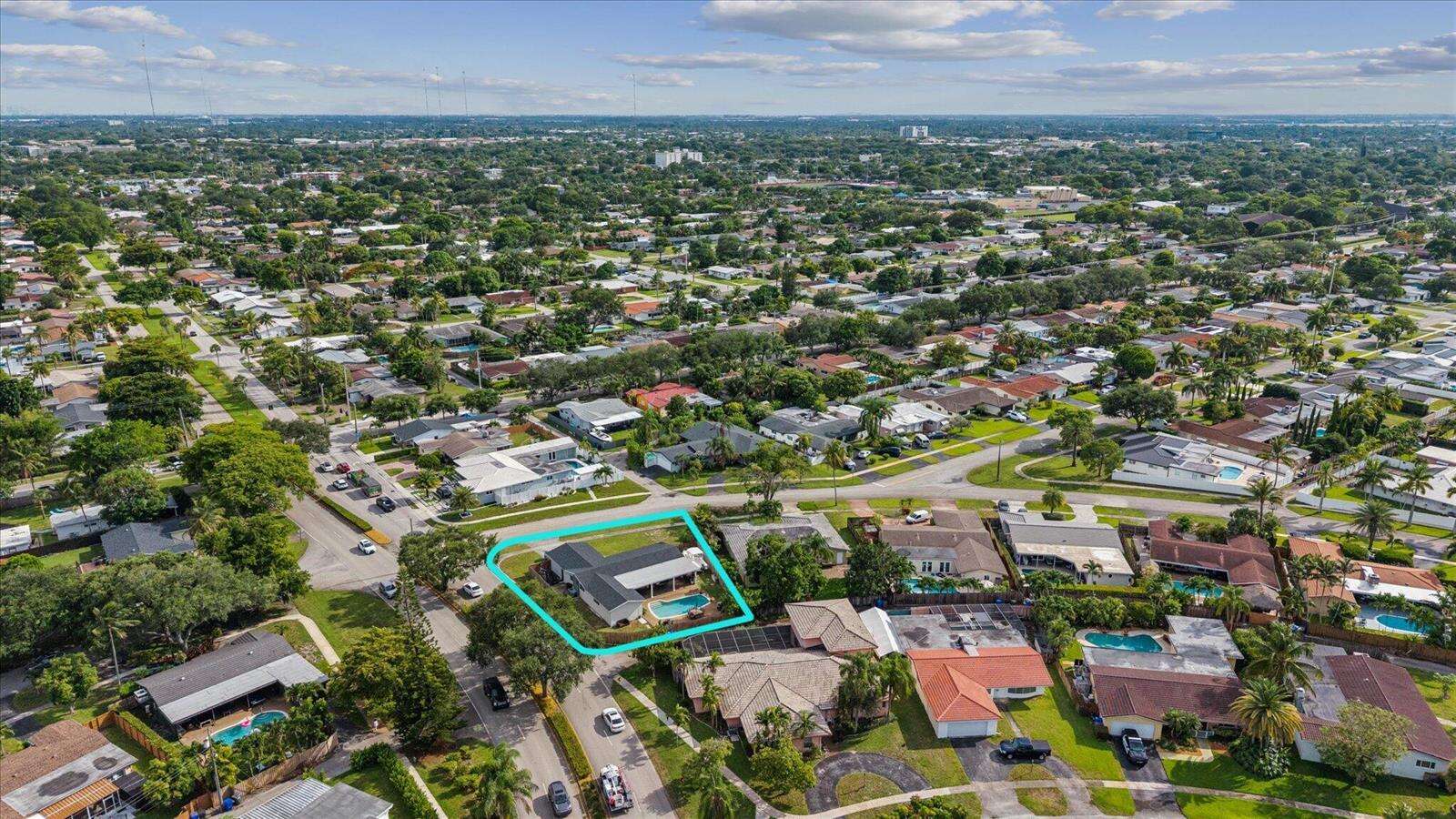 4601 Hawthorne, Hollywood, FL 33021 - For Sale photo 35