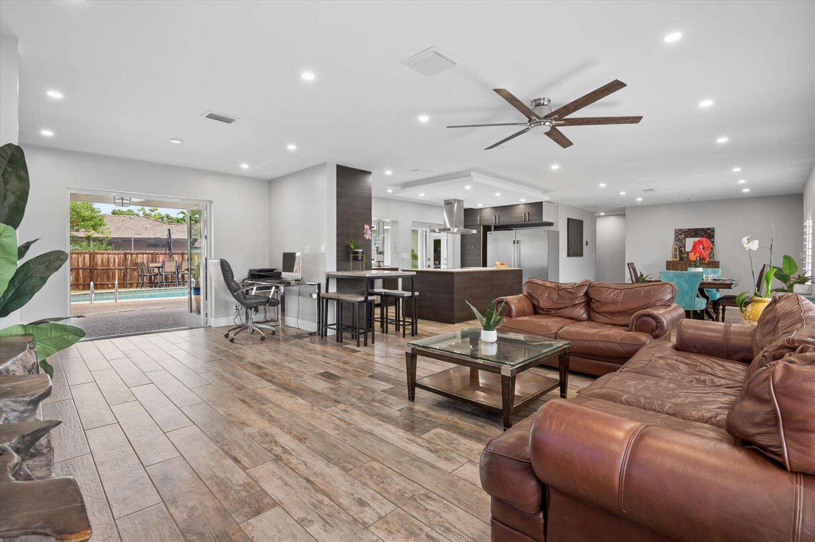 4601 Hawthorne, Hollywood, FL 33021 - For Sale photo 8
