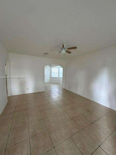 2628 Fletcher Ct, Hollywood, FL 33020 - For Sale photo 11