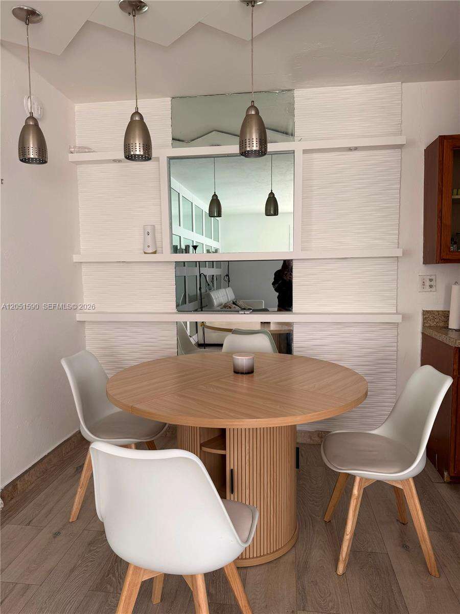 7800 Byron Ave, Miami Beach, FL 33141 - For Sale photo 9