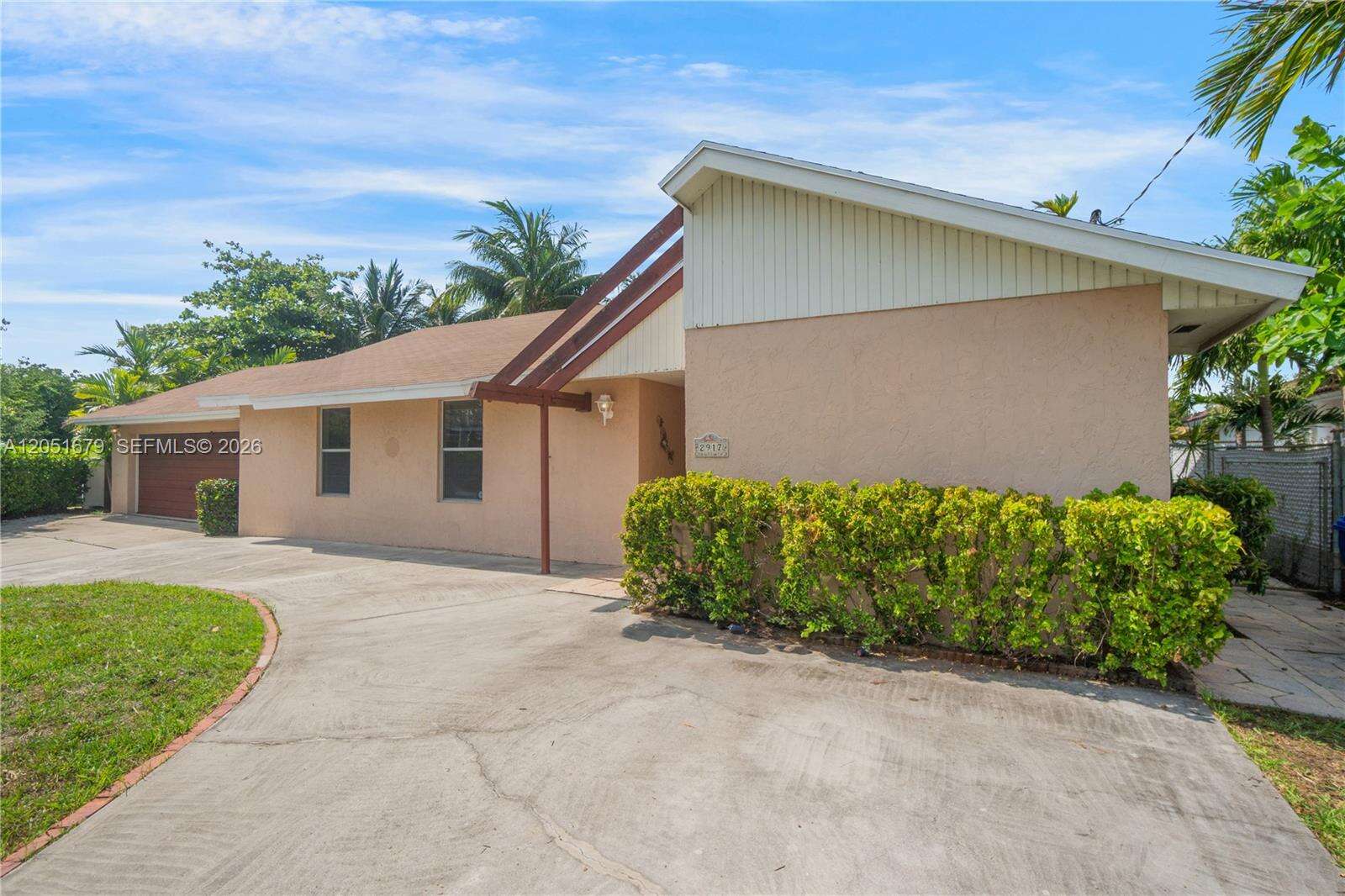 2917 Mckinley St, Hollywood, FL 33020 - For Sale photo 4