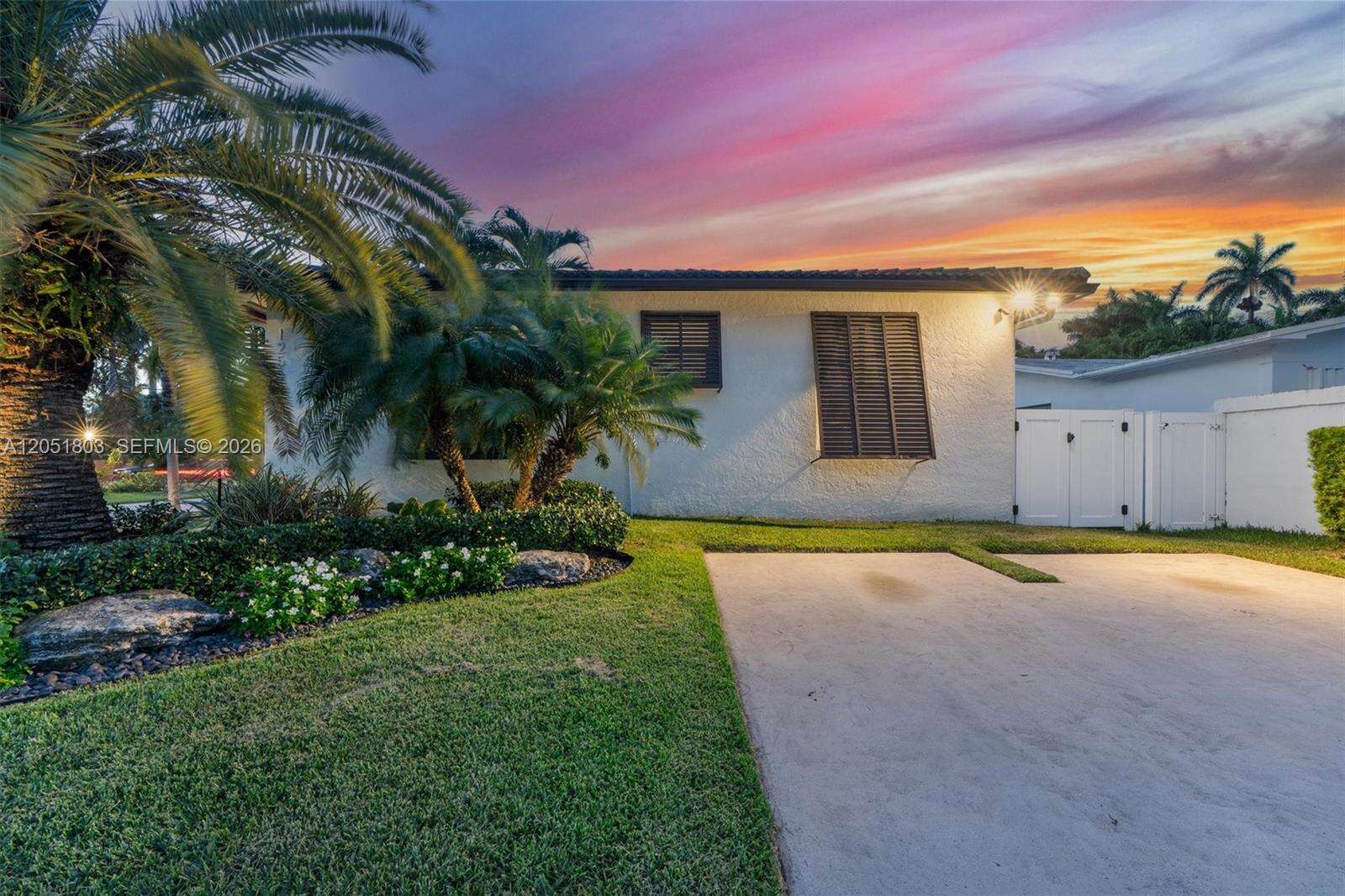 1255 Taylor St, Hollywood, FL 33019 - Pending Sale photo 43