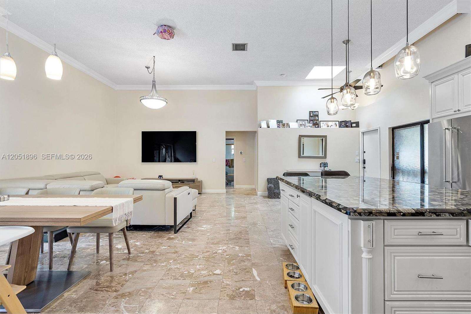 2707 Parkview Dr, Hallandale Beach, FL 33009 - For Sale photo 13