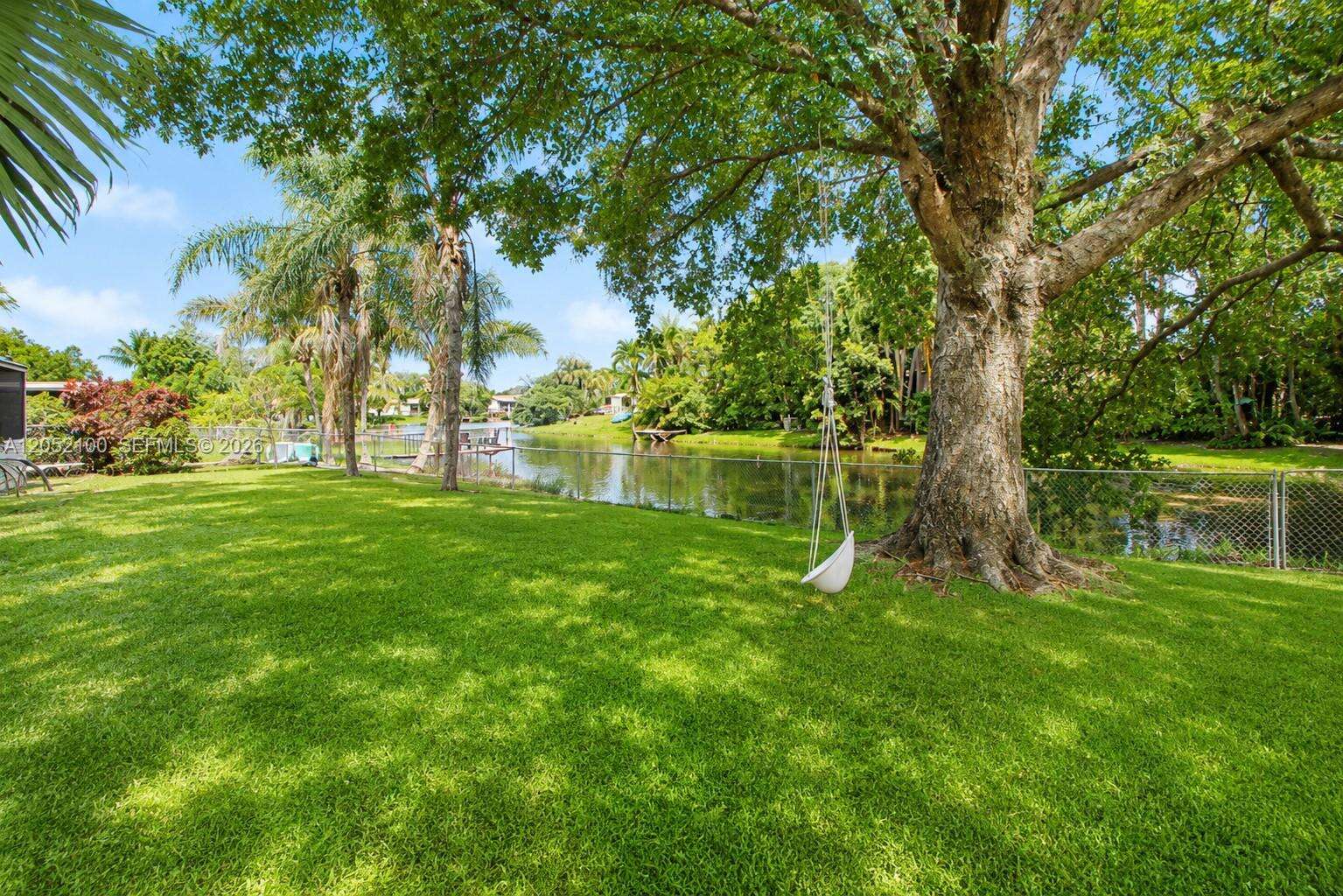 9320 13th St, Pembroke Pines, FL 33024 - Pending Sale photo 29